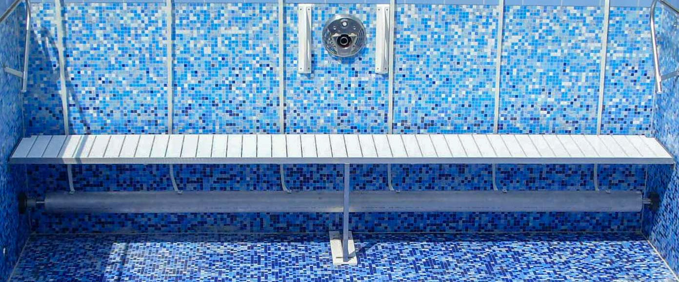 grando automatic pool cover below water level